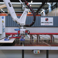 Robot.work automation solution for IMA Schelling's cut-to-size saws