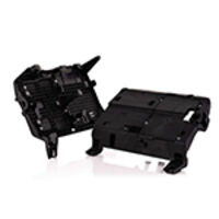Pöppelmann K-Tech® Entwickelt Steuergeräte-Halter aus Recycling-Kunststoff für die Automobilindustrie