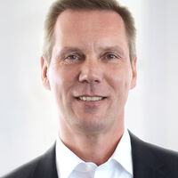 ek robotics strengthens management team