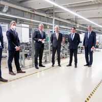 SH-Wirtschaftsminister zu Besuch bei MERSEN